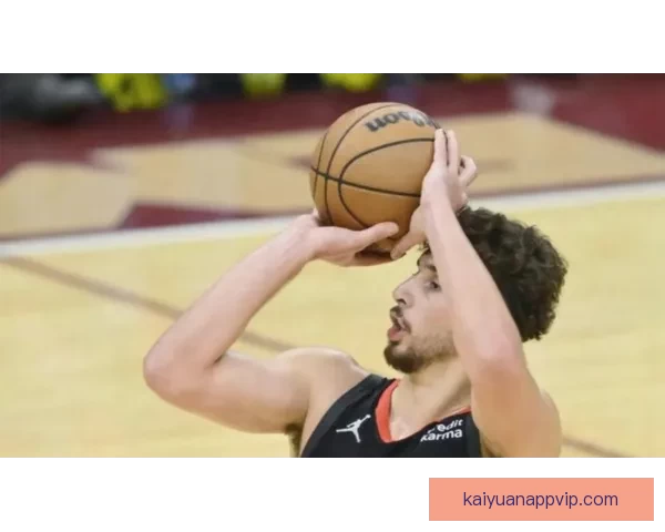 伊森母亲求顶级训练师帮助改进投篮命中率急需提升三分球表现